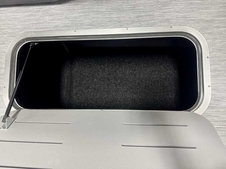 2026 Bennington 22SSR - SPS - SPECIAL PACKAGE US-ETWS9186J526 [photo 17]